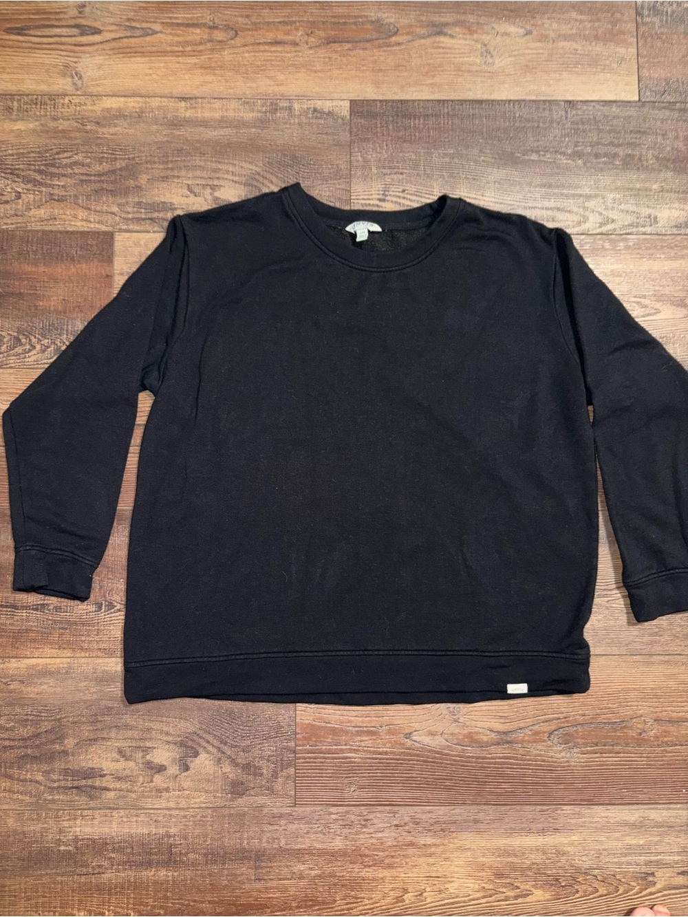Orvis Soft Cozy Crewneck Pullover in black Men’s Size Large